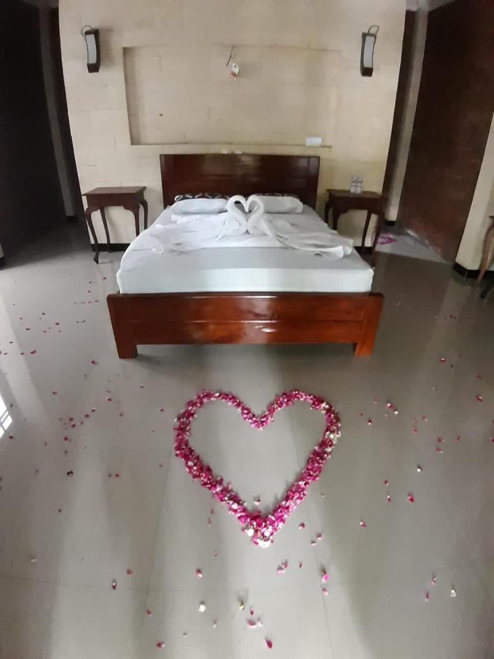 Lotus 2 Guest House Magelang Kültér fotó