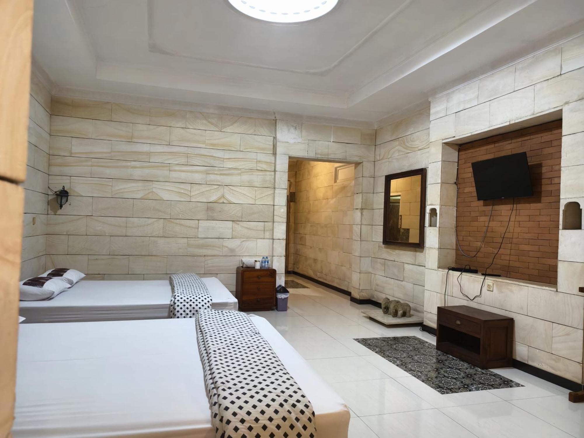 Lotus 2 Guest House Magelang Kültér fotó