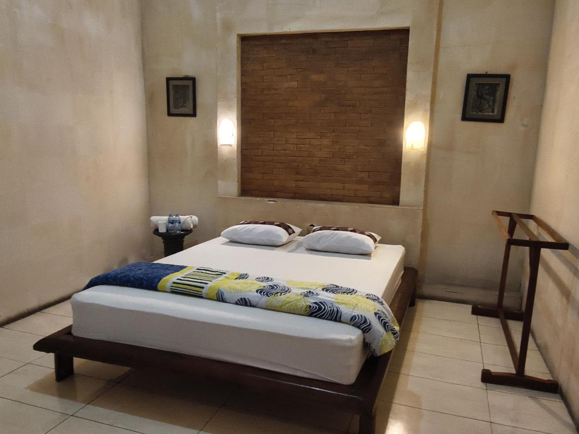Lotus 2 Guest House Magelang Kültér fotó
